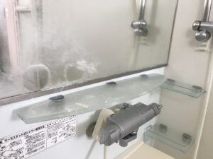 鏡のウロコ汚れがとれない