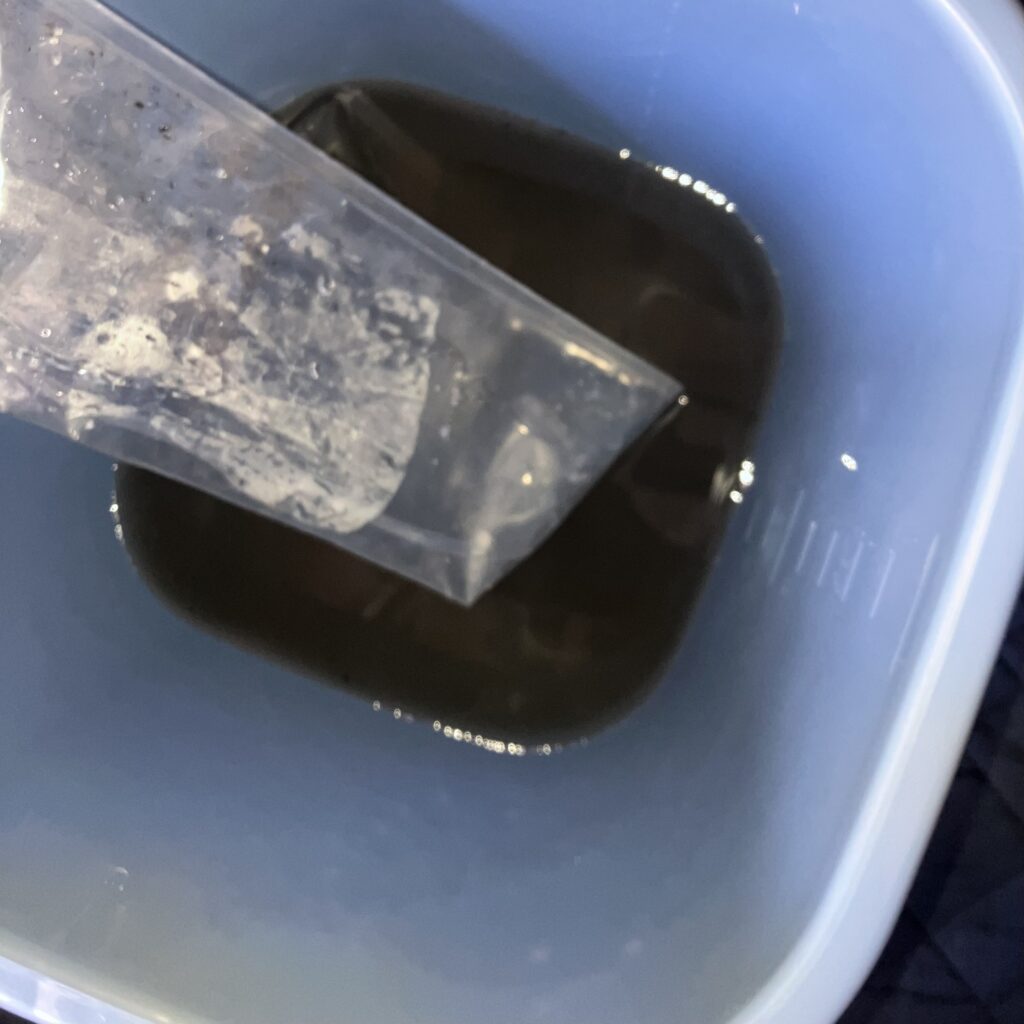 エアコン洗浄後に出てきた汚水