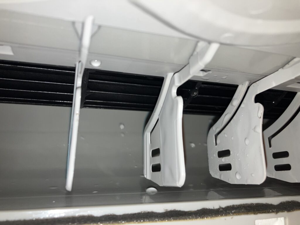 洗浄後の室内機のファン部分。埃、カビもなくきれいな空気が出てきます。