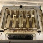 換気扇の油汚れ